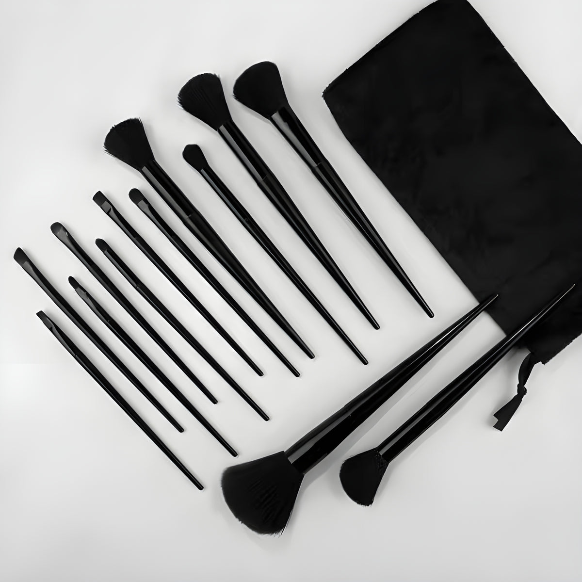 Brochas de maquillaje – Vista adicional – Disponible en NQLN Store Venezuela