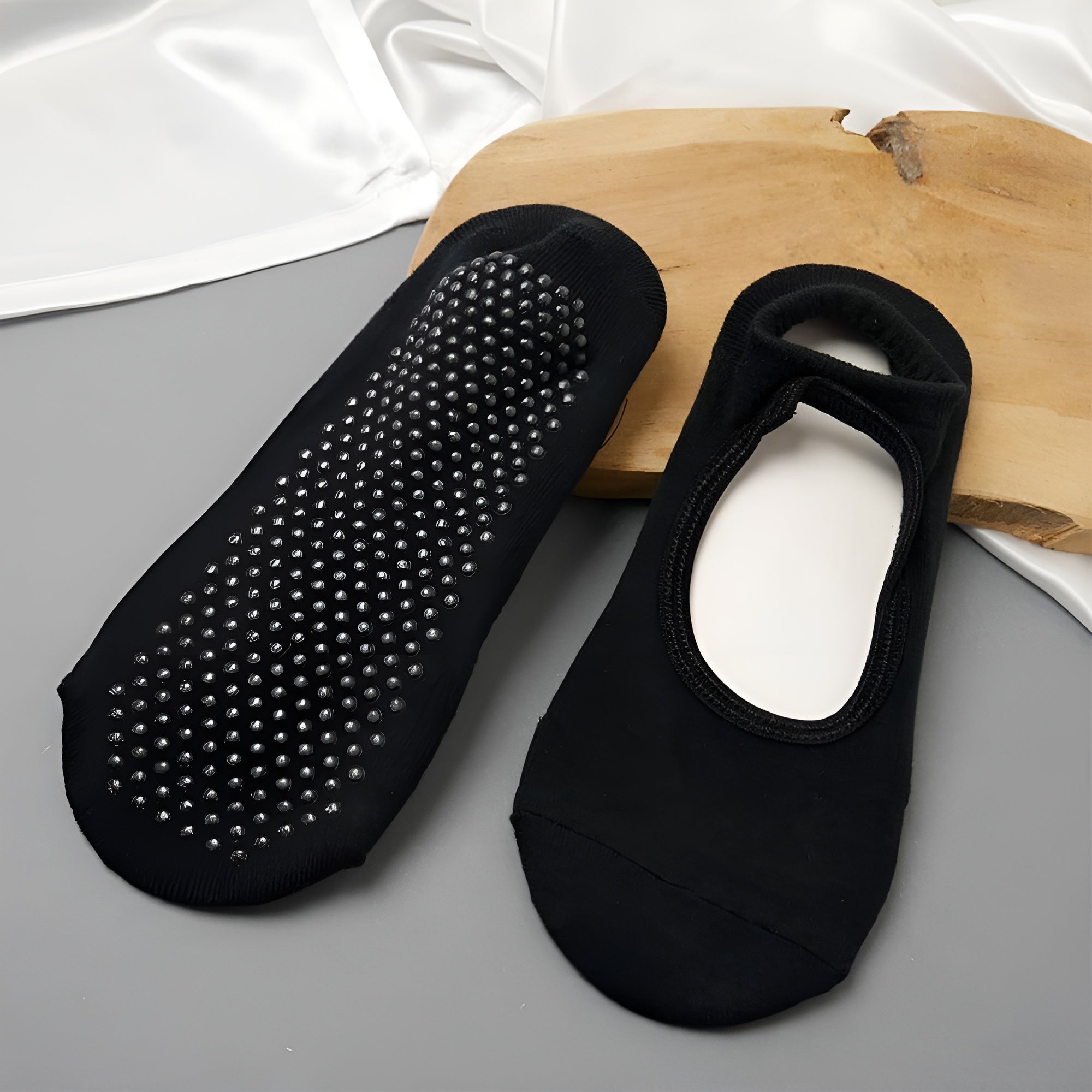 Medias de Yoga antideslizantes – Comprar al mejor precio en NQLN Store Venezuela