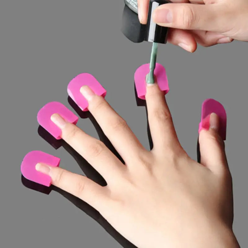 Plantilla de esmalte para uñas – Vista adicional – Disponible en NQLN Store Venezuela