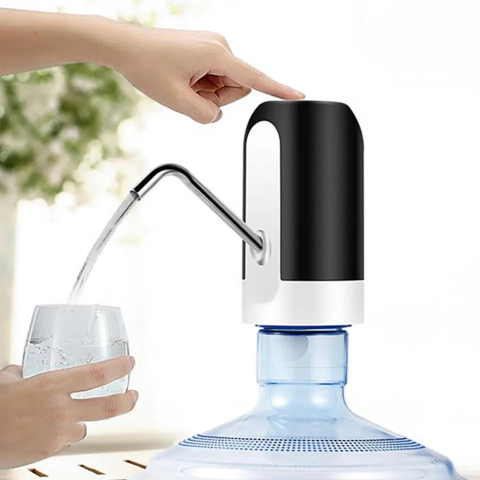 Dispensador de Agua Automático con carga USB – Vista de cerca del producto – NQLN Store