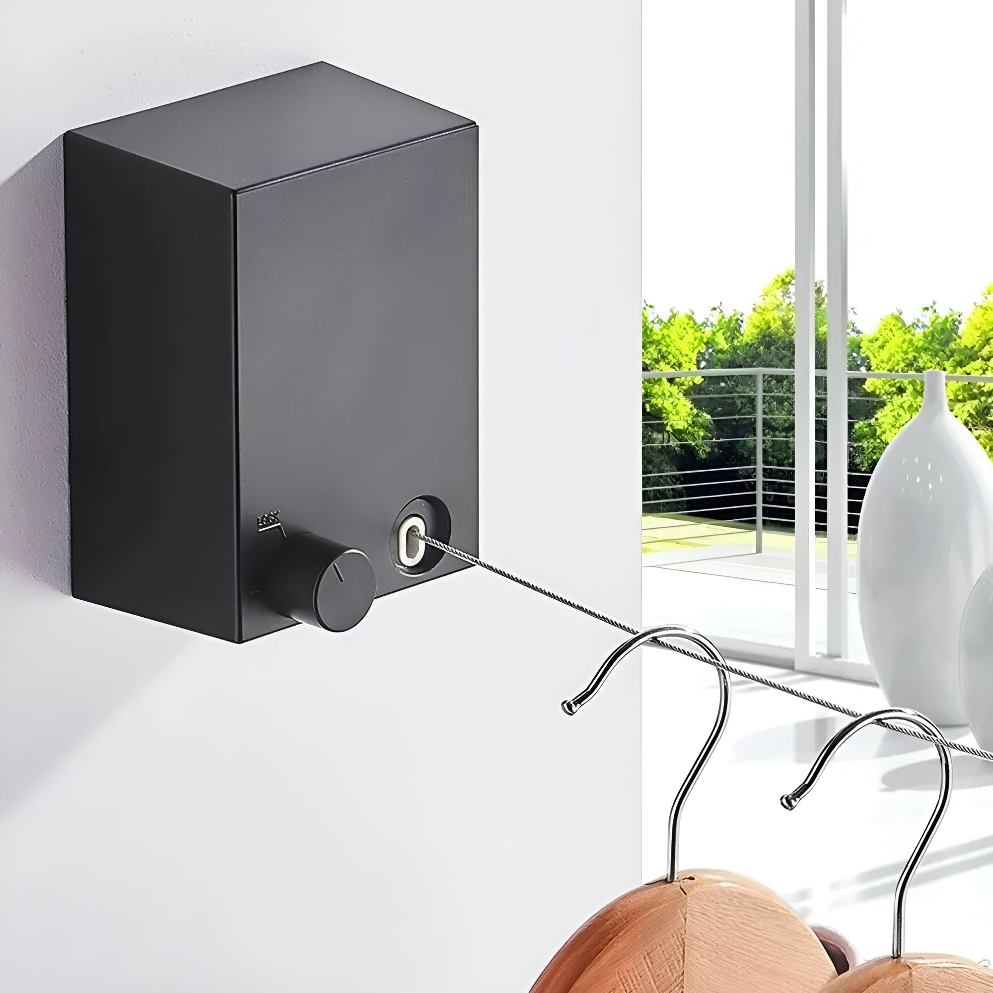 Tendedero Retráctil de ropa para apartamento – Vista adicional – Disponible en NQLN Store Venezuela