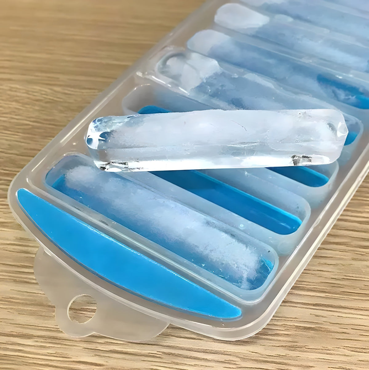 Molde para hielo – Comprar online en NQLN Store Venezuela con envío a todo el país