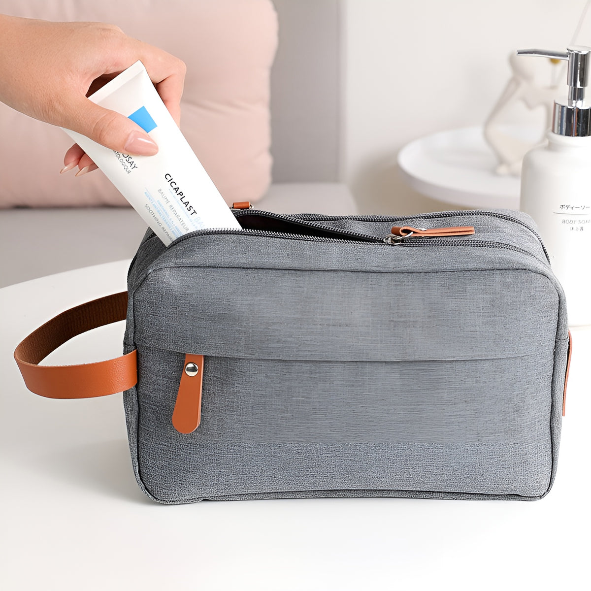 Bolso de cosméticos de hombre para viajes – Vista detalle del producto – NQLN Store