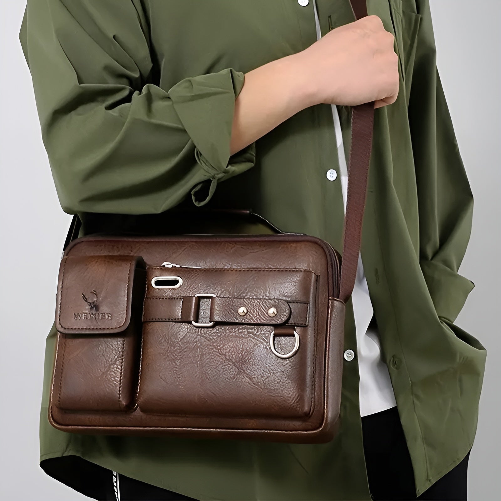Bolso de piel para hombre – Comprar online en NQLN Store Venezuela con envío a todo el país