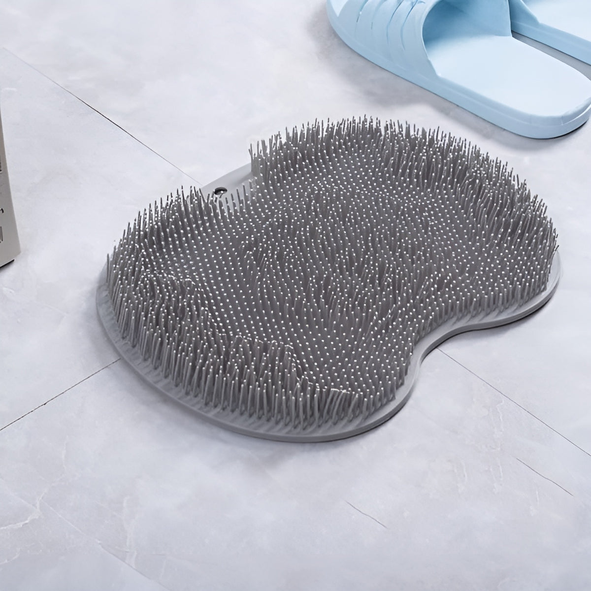 Alfombrilla antideslizante de baño para masaje – Vista de cerca del producto – NQLN Store