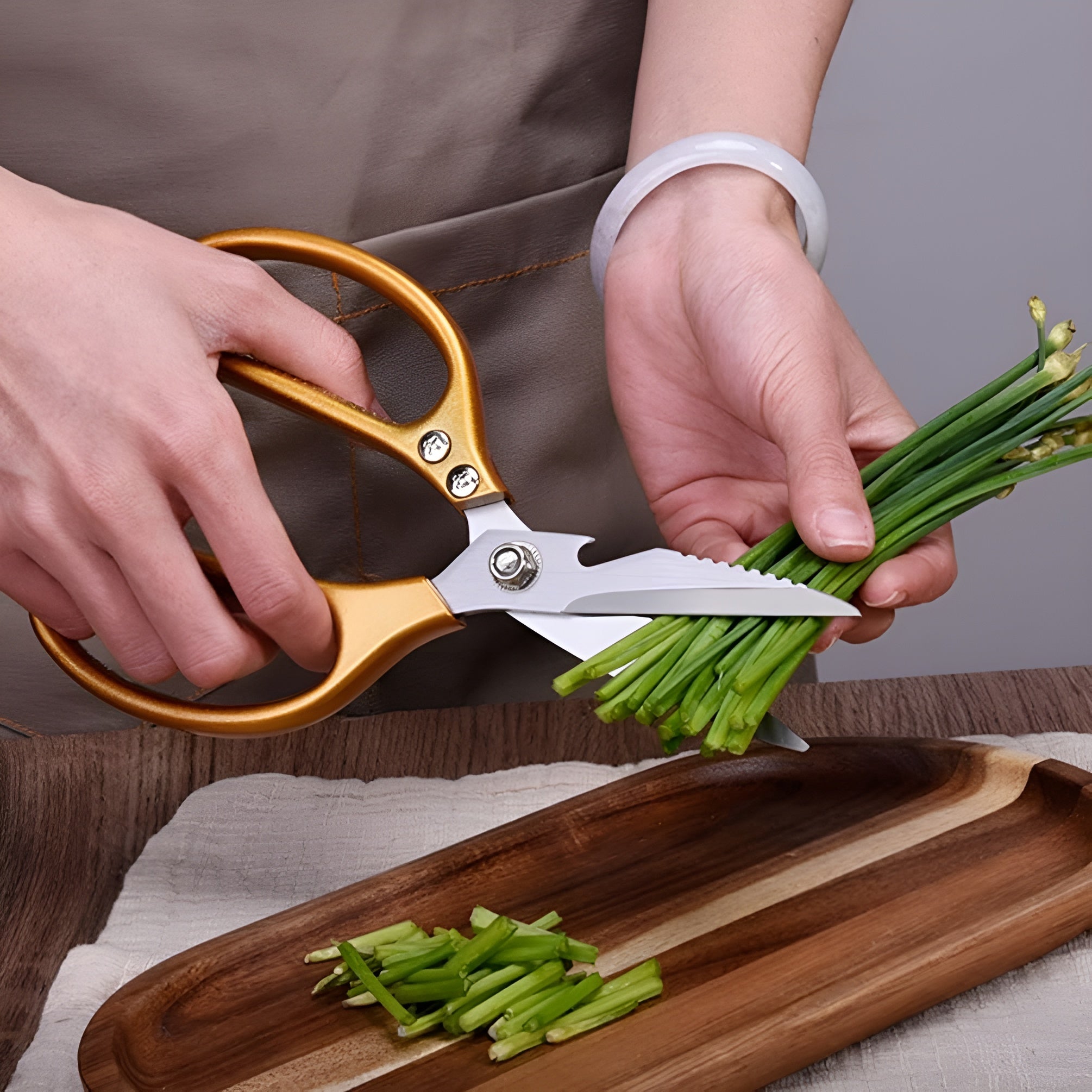 Tijeras de cocina de acero inoxidable – Comprar online en NQLN Store Venezuela con envío a todo el país