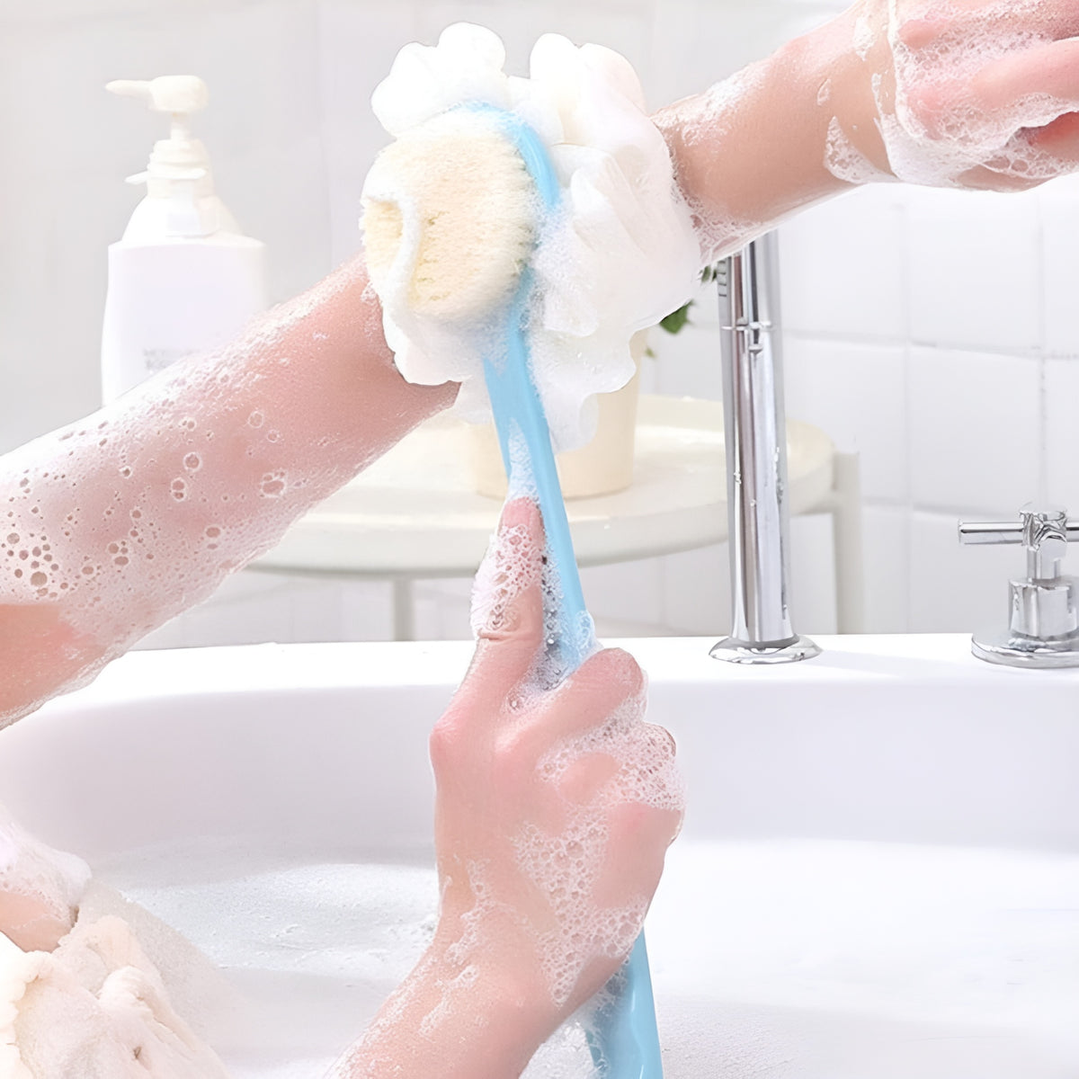 Cepillo exfoliante de baño – Comprar online en NQLN Store Venezuela con envío a todo el país