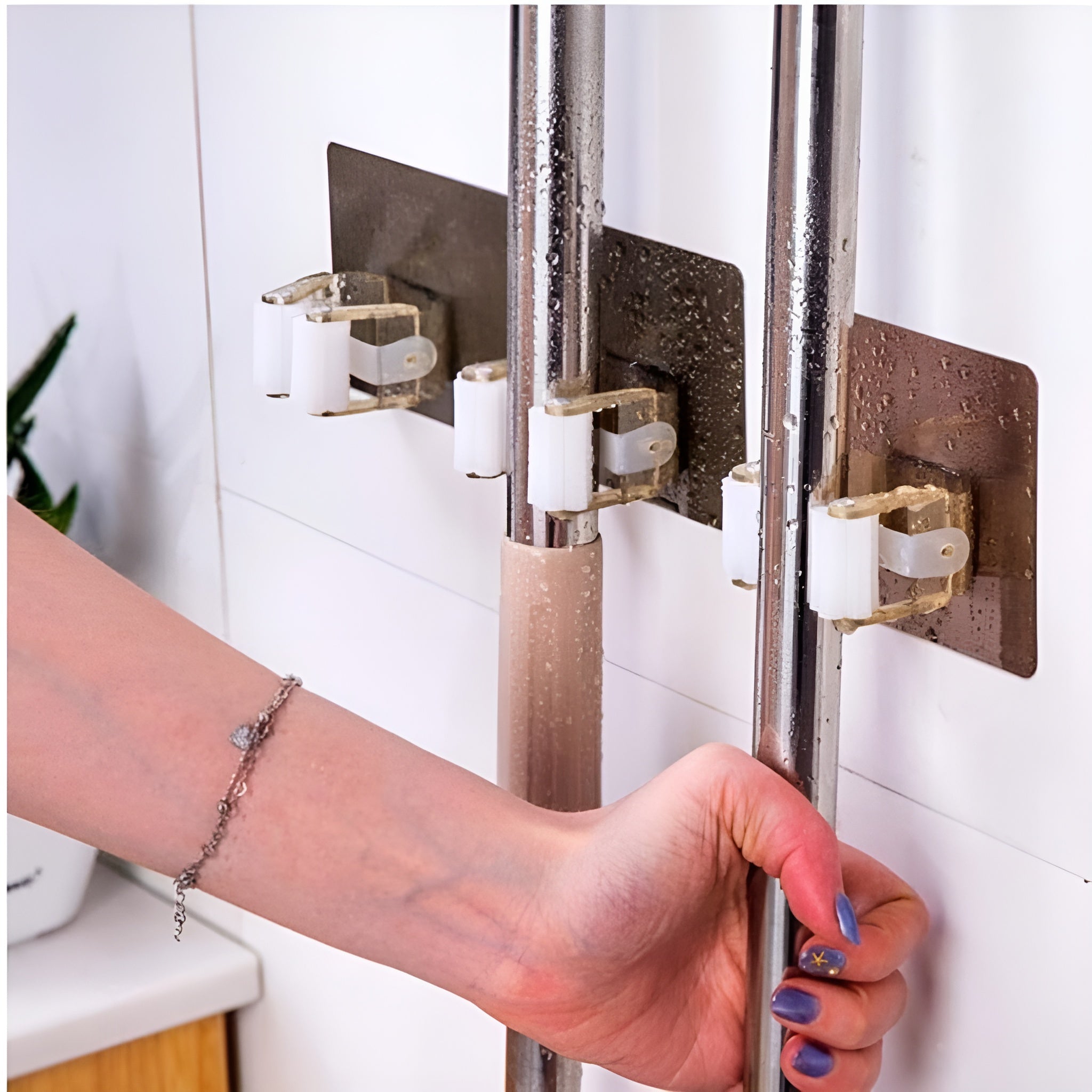 Soportes Adhesivos para Pared (Pack de 5) – Tienda online NQLN Store Venezuela