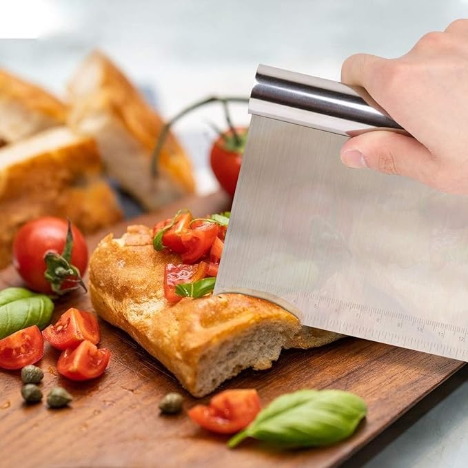 Rascador/cortador de acero inoxidable para alimentos – Vista de cerca del producto – NQLN Store