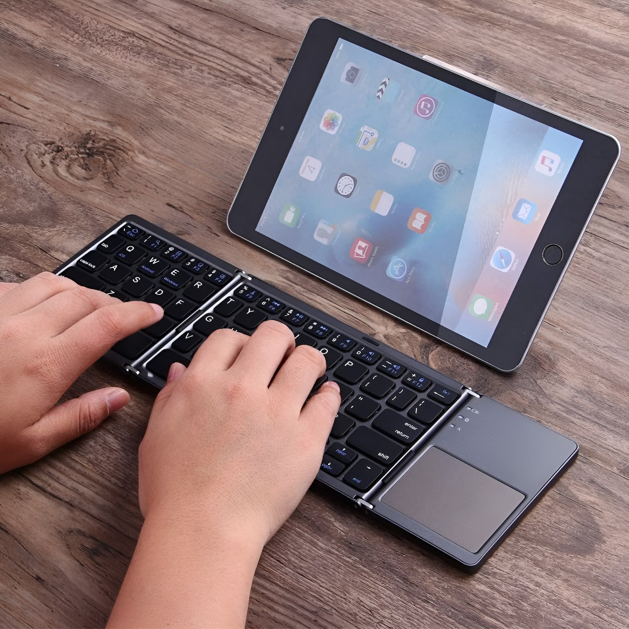 Mini Teclado Plegable con Bluetooth – Comprar online en NQLN Store Venezuela con envío a todo el país