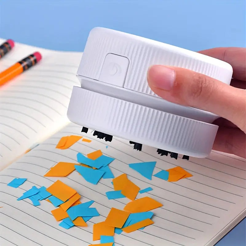 Mini Aspirador de escritorio USB – Comprar online en NQLN Store Venezuela con envío a todo el país