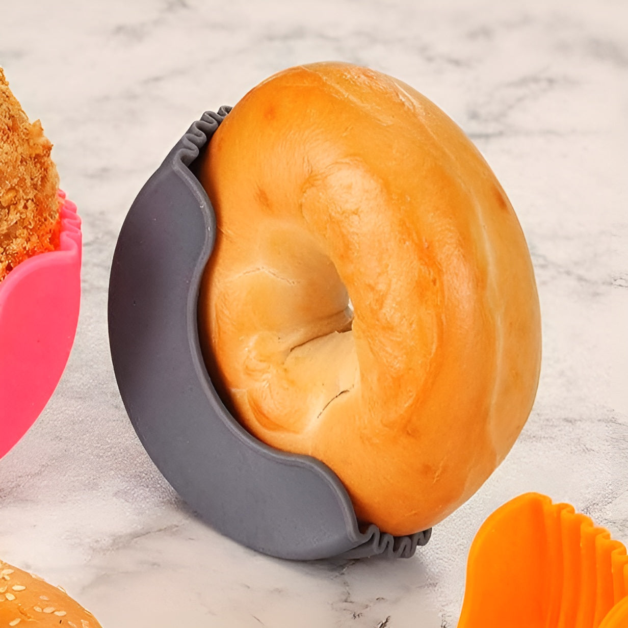 Soportes retráctiles de silicona para hamburguesas – Vista de cerca del producto – NQLN Store