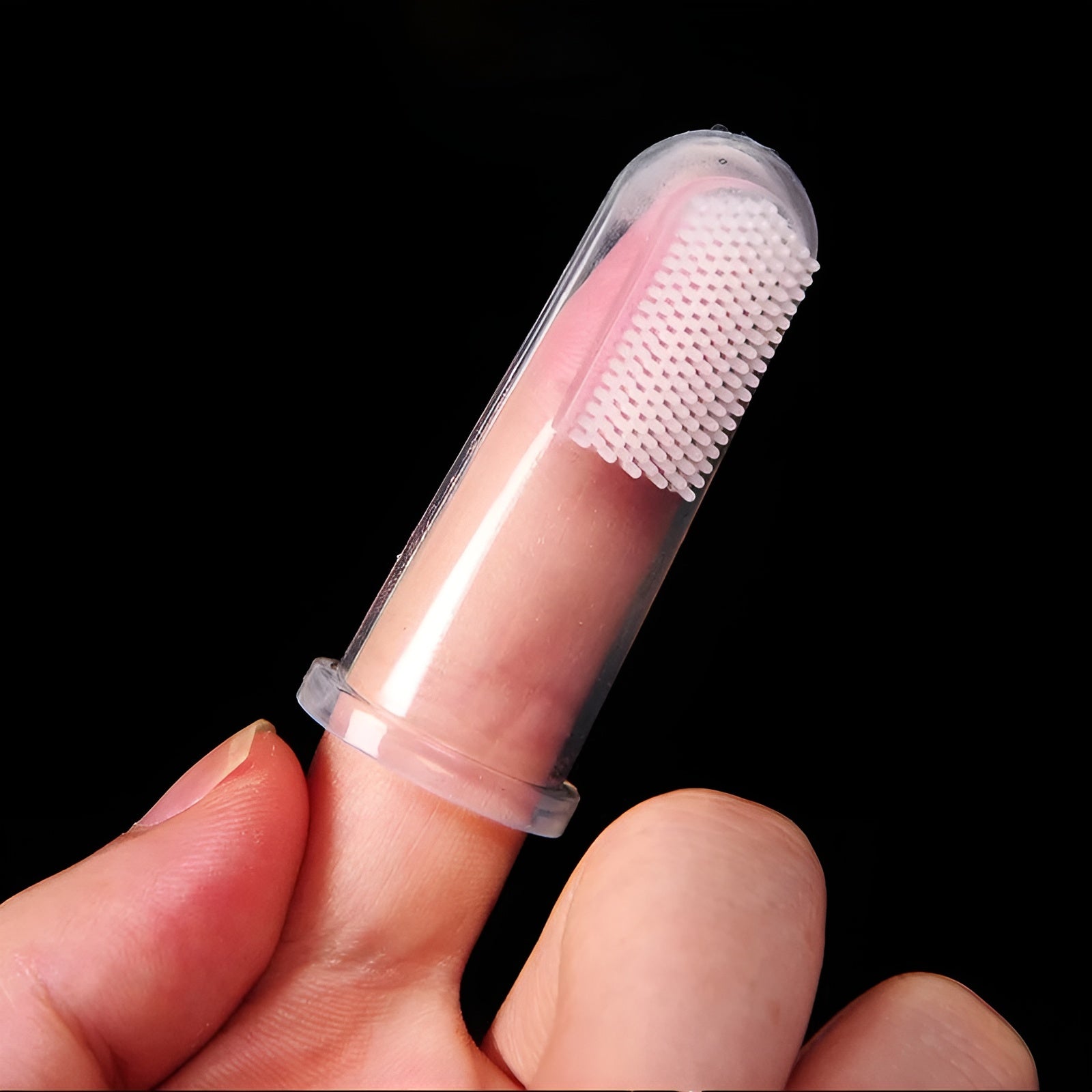 Dedal de silicona para higiene dental de bebés – Vista adicional – Disponible en NQLN Store Venezuela
