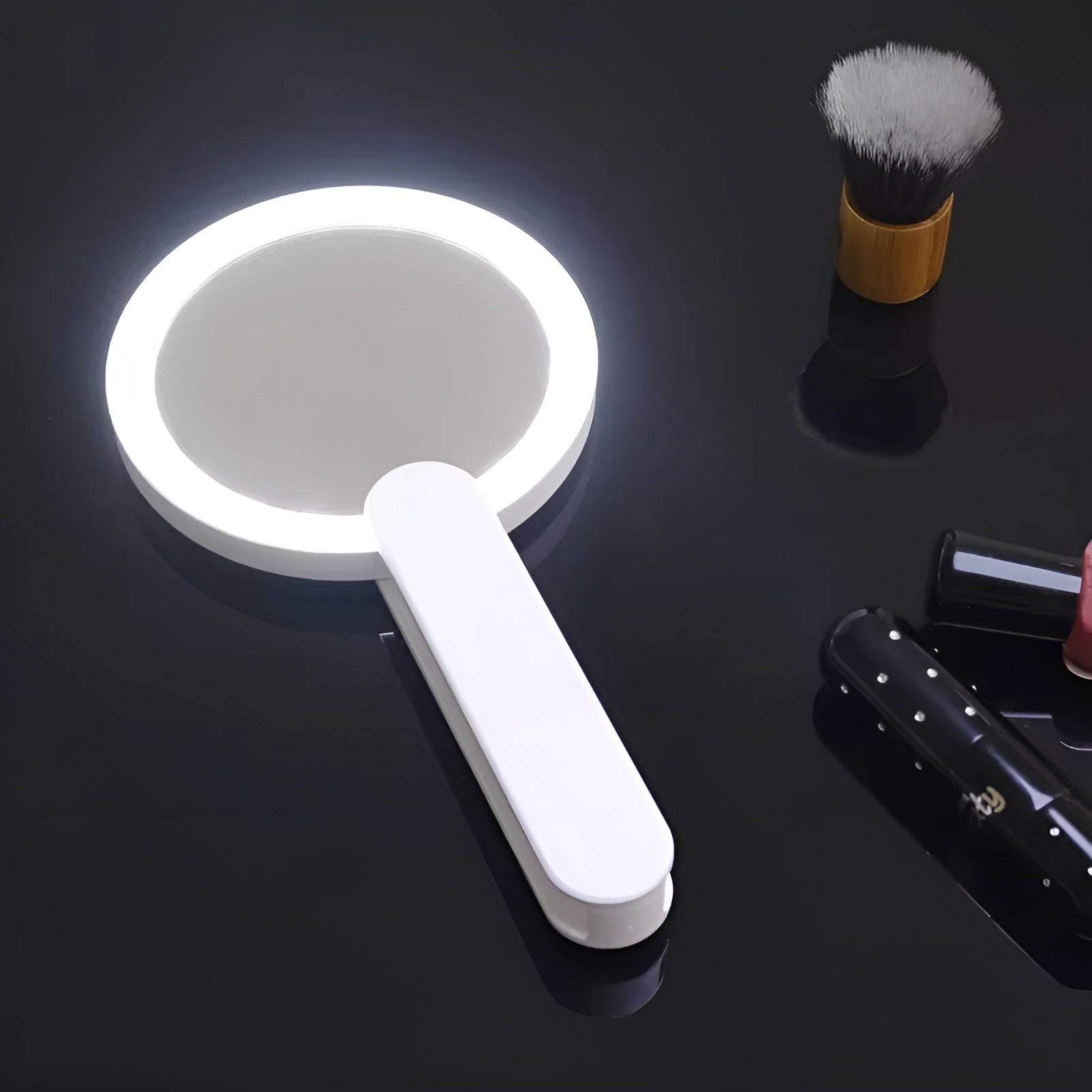 Espejo de viaje con luz Led portatil – Tienda online NQLN Store Venezuela