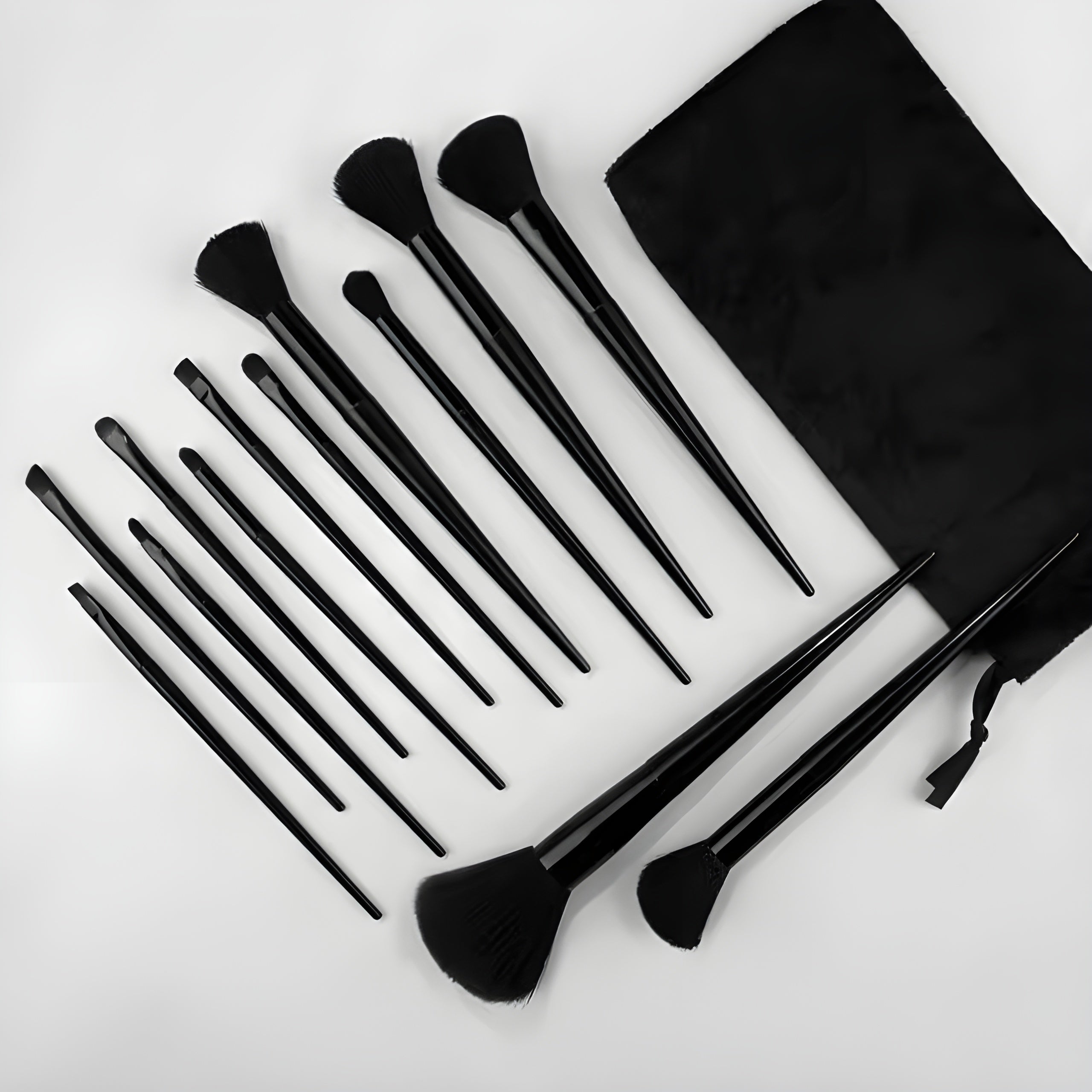 Brochas de maquillaje – Vista adicional – Disponible en NQLN Store Venezuela