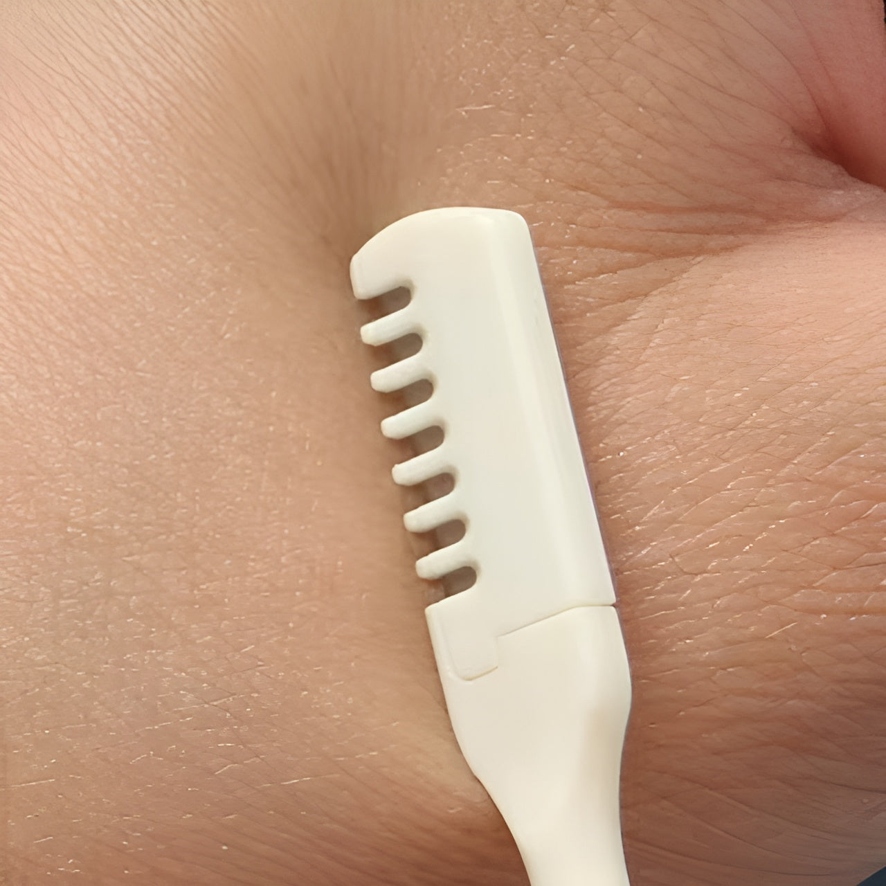Cortador de pelo nasal (3 unidades) – Vista de cerca del producto – NQLN Store