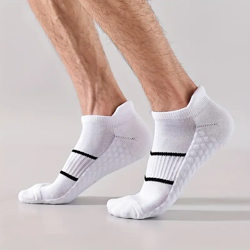 Medias deportivas (pack de 4) – Detalle de calidad y acabado – NQLN Store