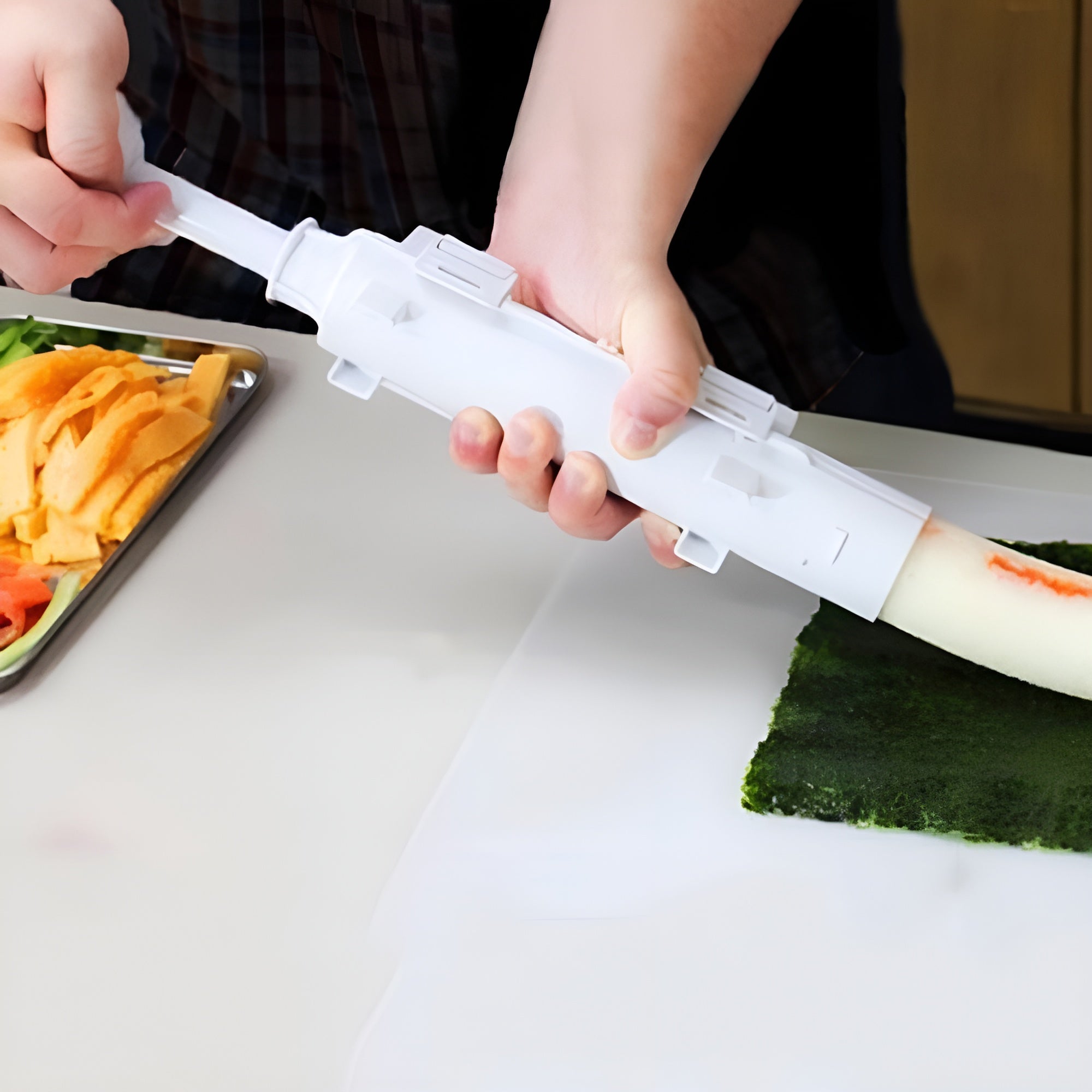 Molde para preparar roles de sushi – Vista de cerca del producto – NQLN Store