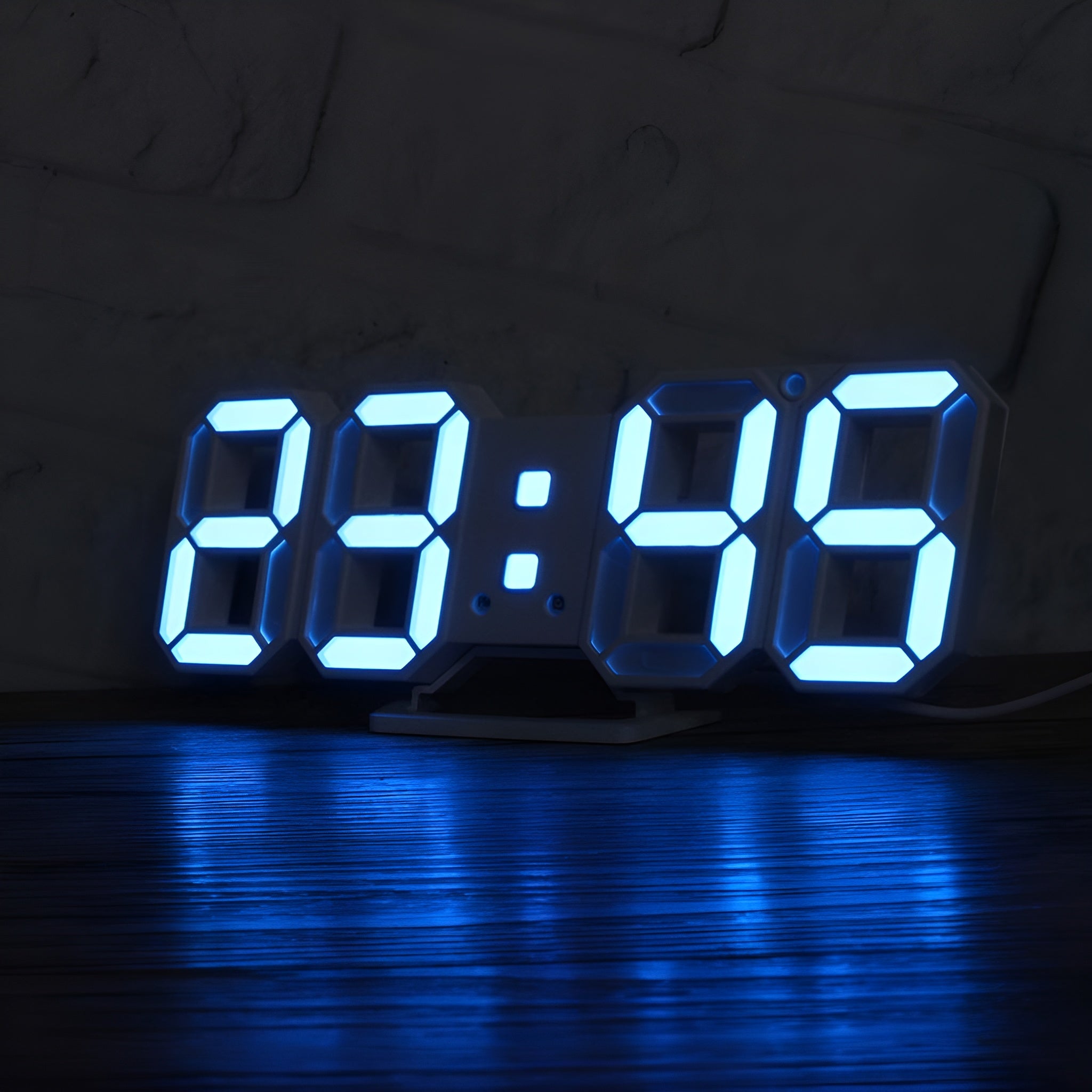 Reloj Digital 3D con alarma color blanco – Comprar al mejor precio en NQLN Store Venezuela