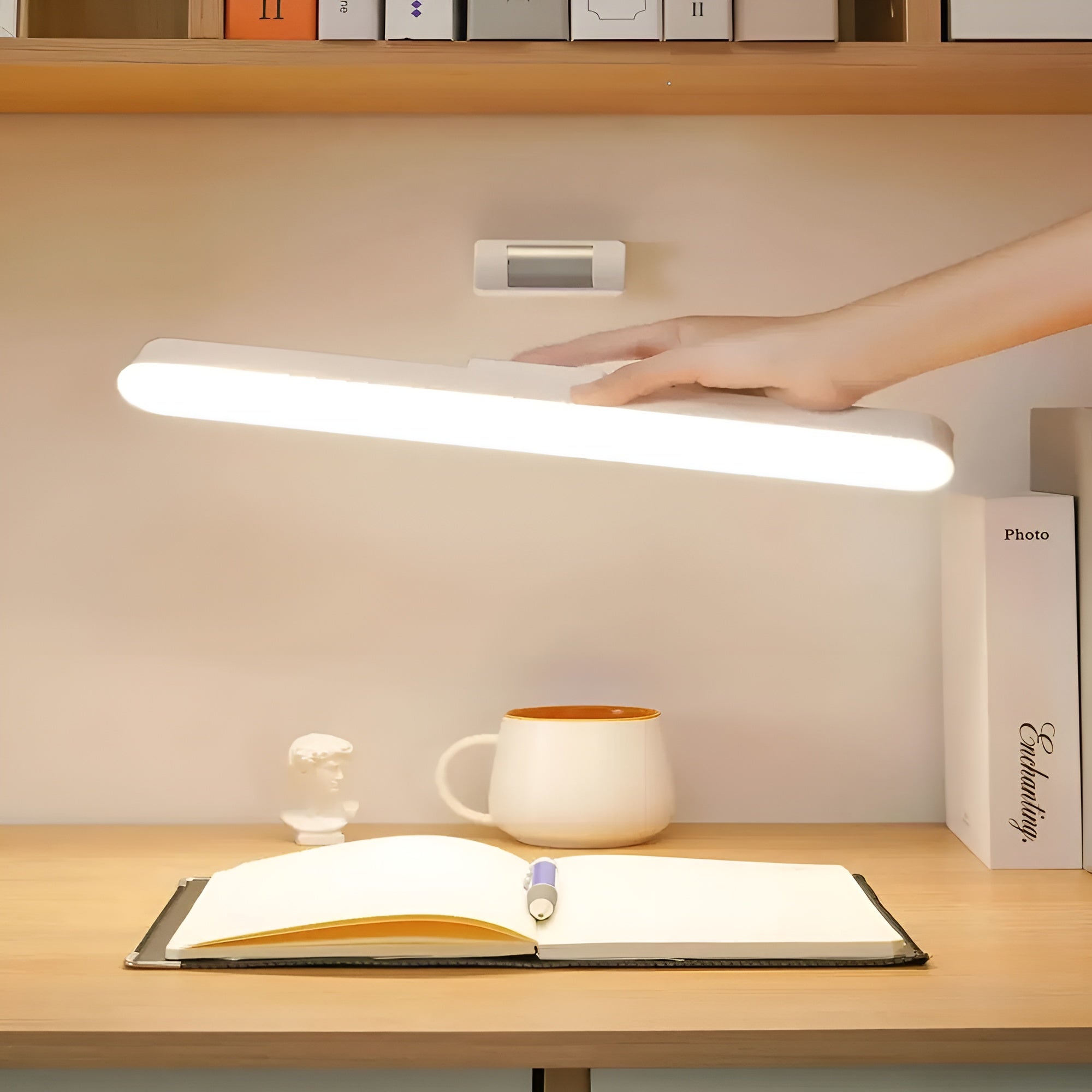 Lámpara magnética giratoria recargable – Comprar al mejor precio en NQLN Store Venezuela