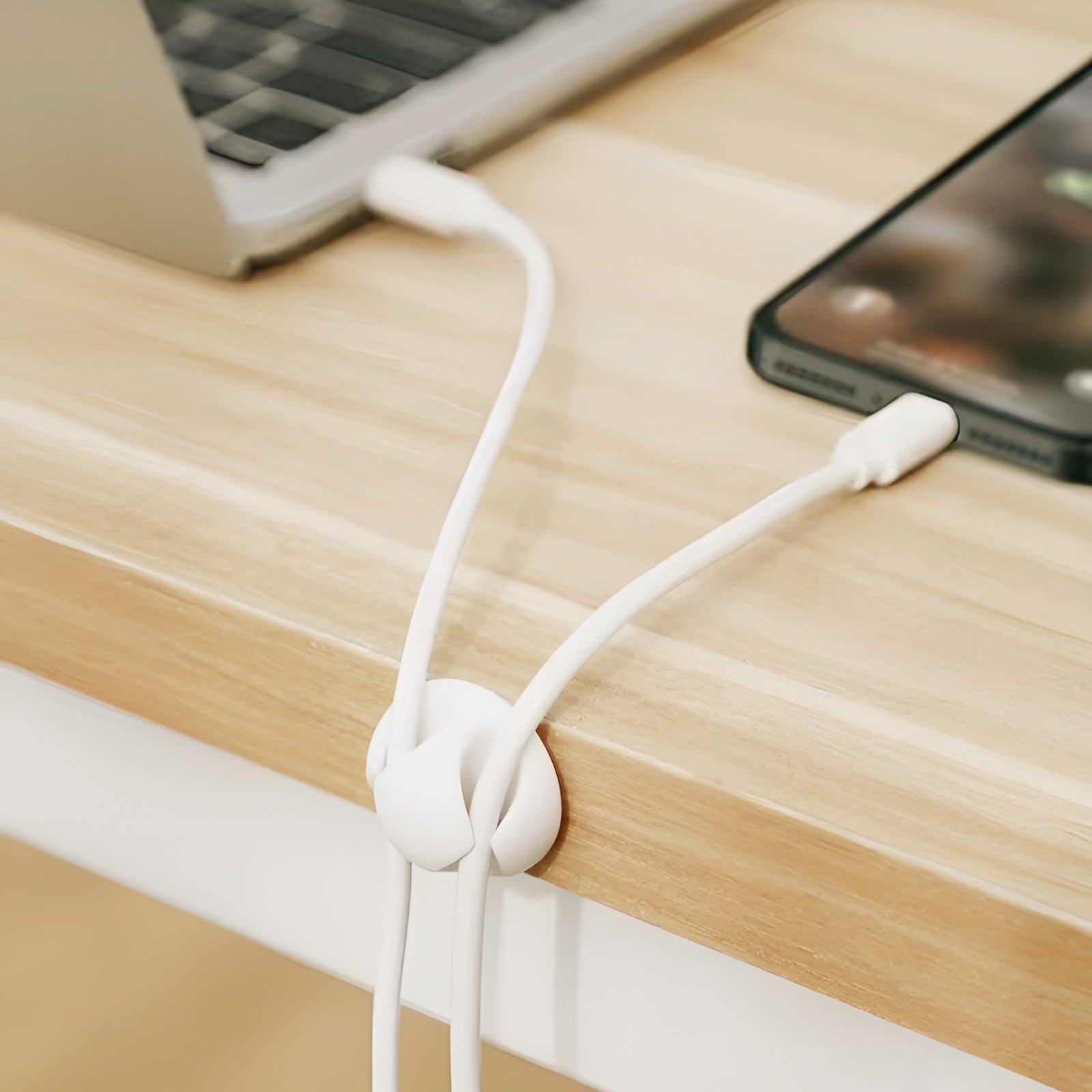 Organizador de cables de silicona – Detalle de calidad y acabado – NQLN Store