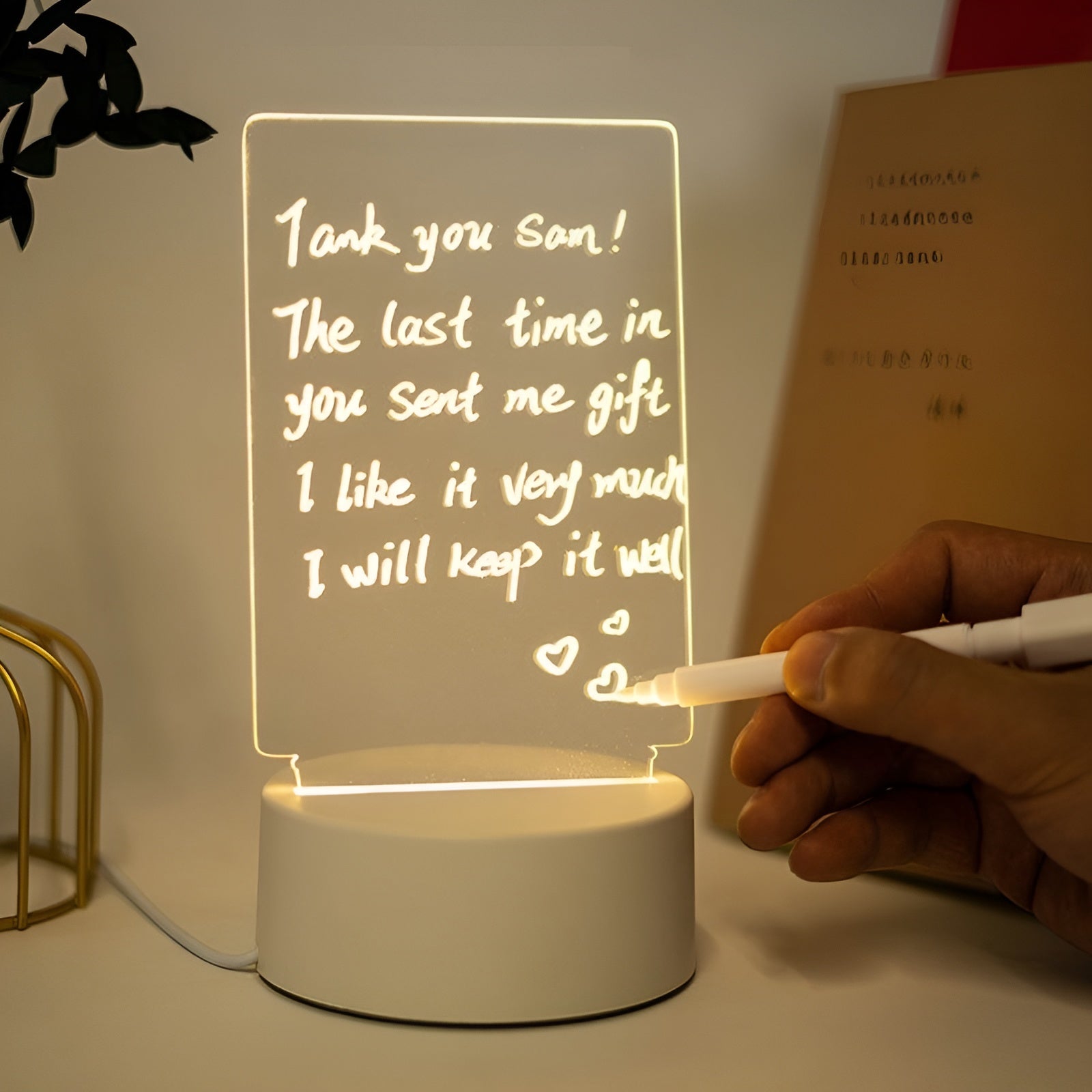 Tablero acrílico de escritura LED – Vista de cerca del producto – NQLN Store