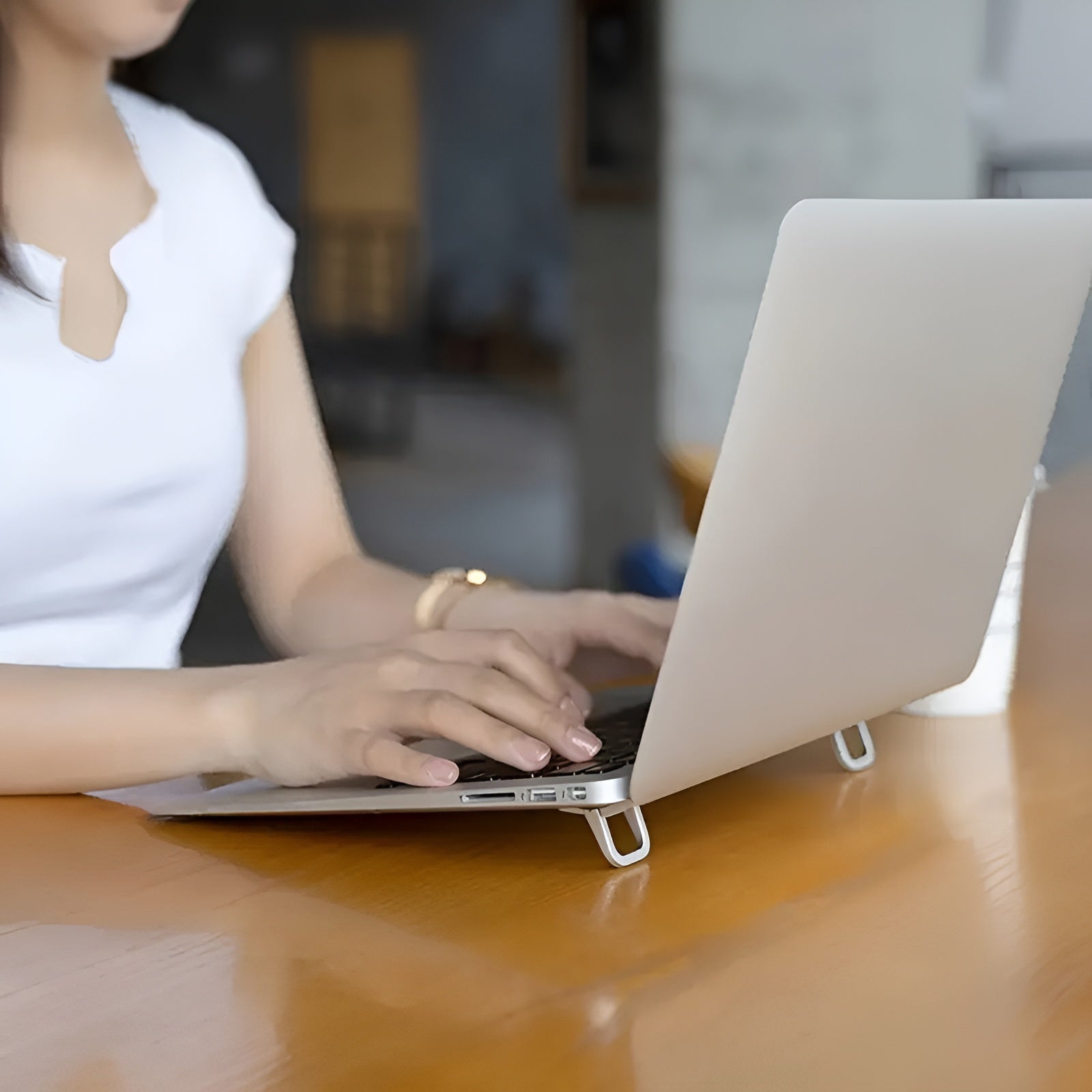 Soportes para computadora portátil – Envío a toda Venezuela – NQLN Store