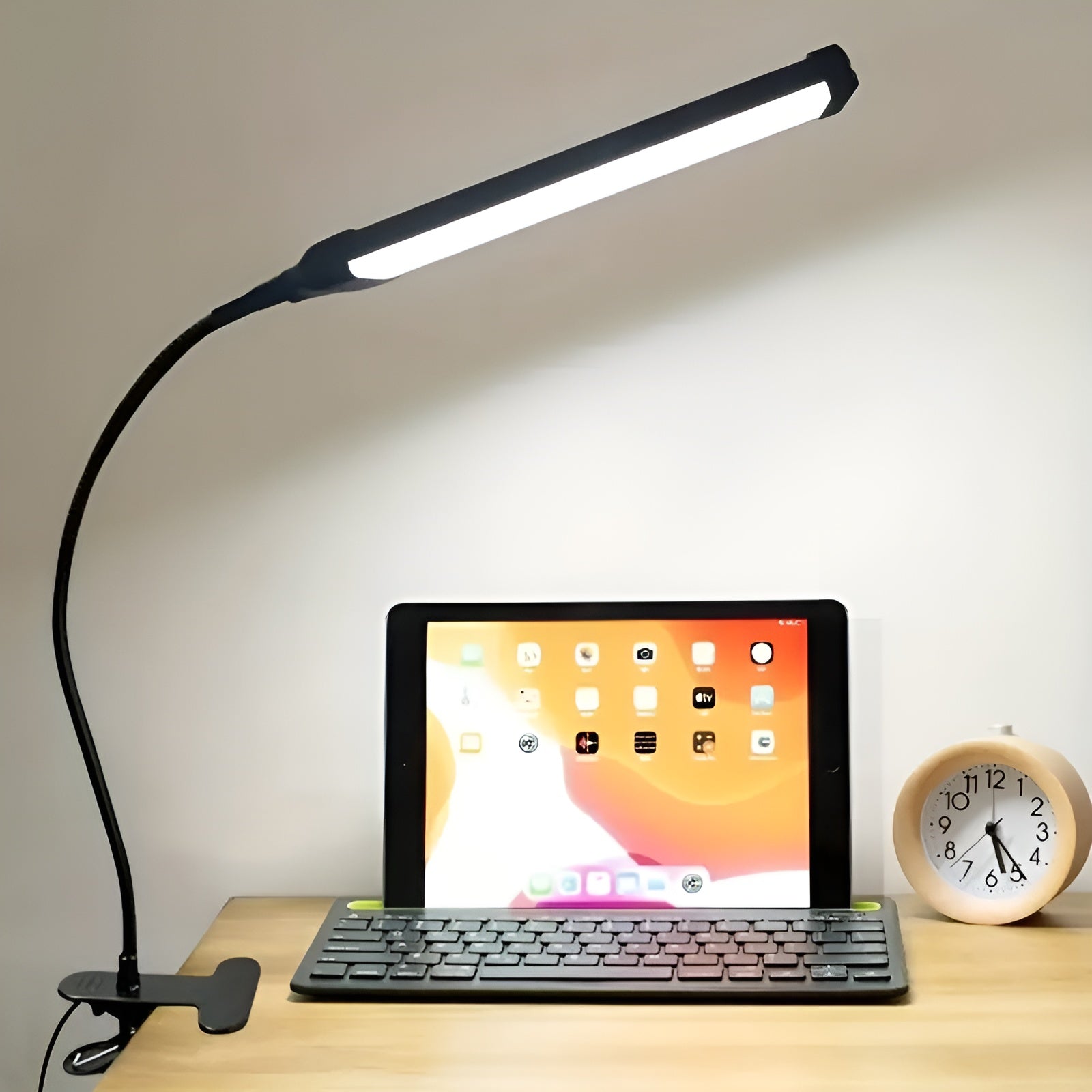 Lampara de escritorio – Detalle de calidad y acabado – NQLN Store