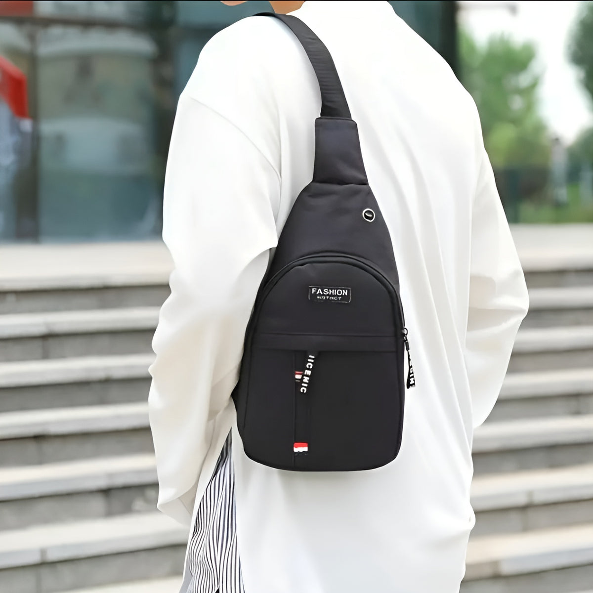 Bolso de Pecho Compacto y Resistente – Comprar al mejor precio en NQLN Store Venezuela