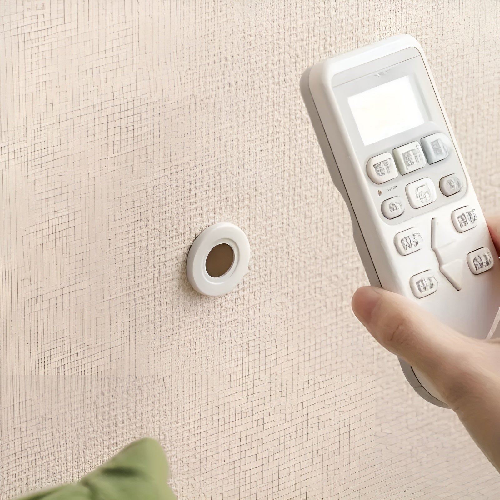 Soporte Magnético para Controles Remotos (pack de 5) – Vista de cerca del producto – NQLN Store