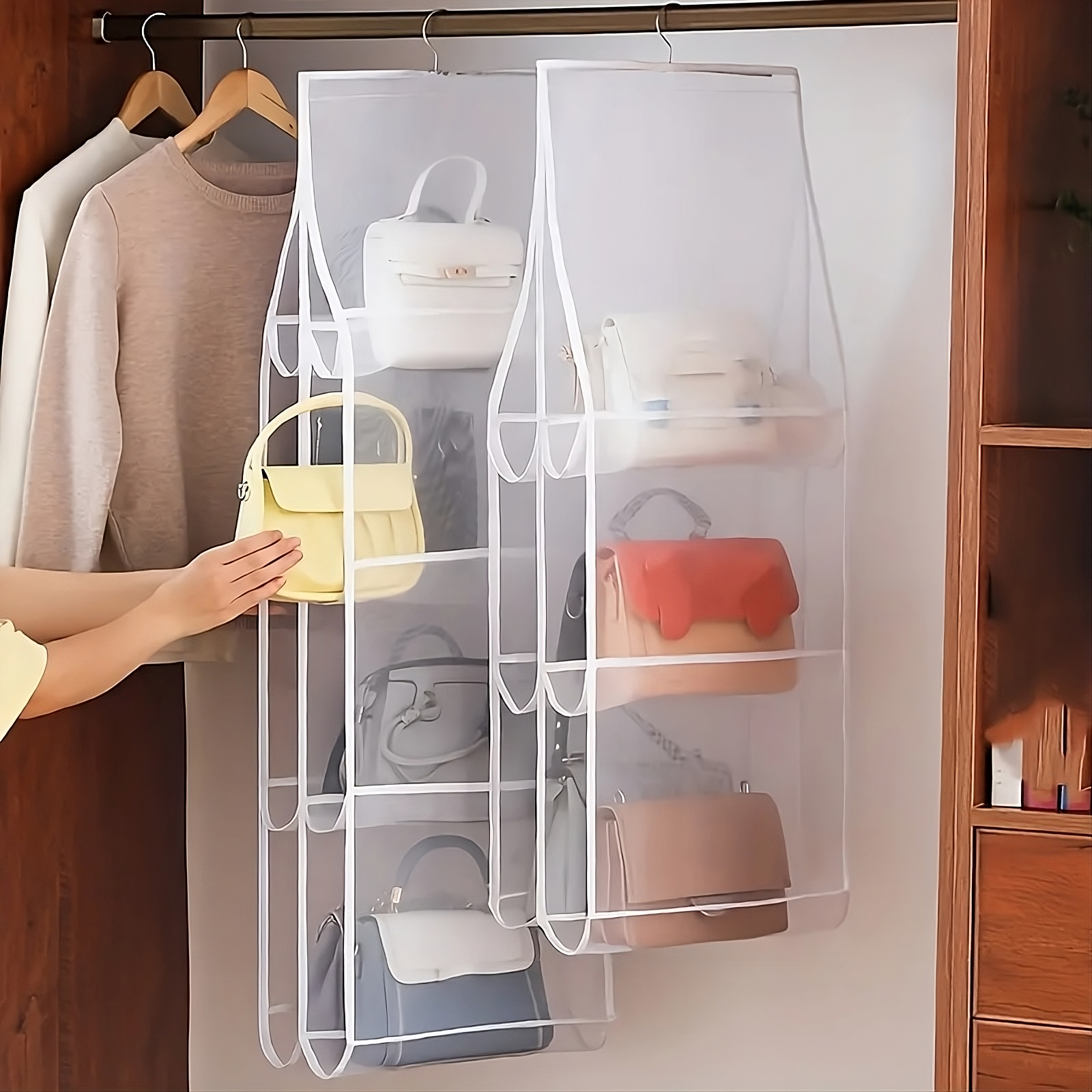 Organizador para colgar carteras – Vista de cerca del producto – NQLN Store