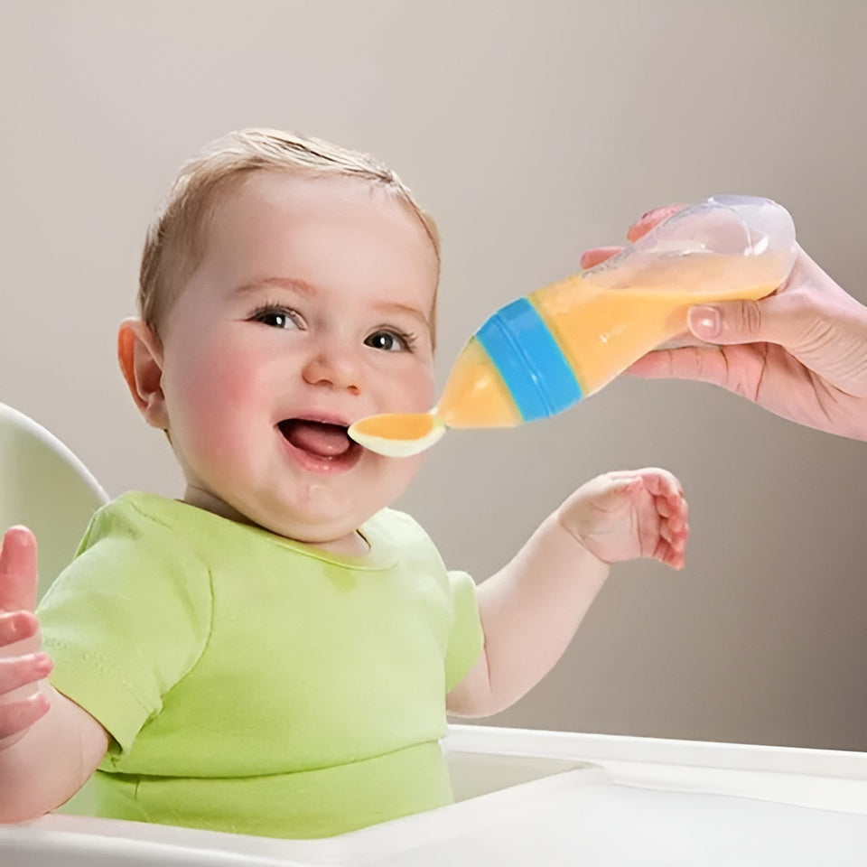 Botella de silicona con cuchara y cubierta  90ml – Disponible en NQLN Store con envío gratis desde $20
