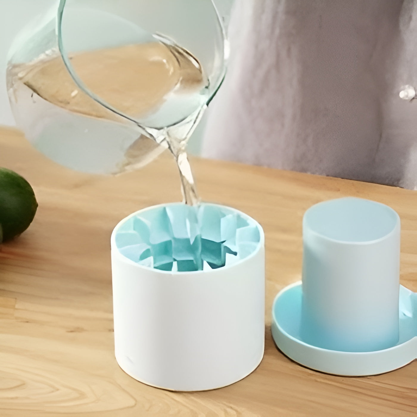 Contenedor portatil para hacer hielo – Envío a toda Venezuela – NQLN Store