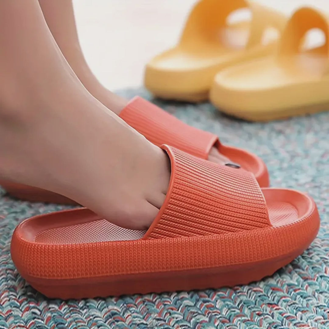 Sandalias antideslizantes para casa – Disponible en NQLN Store con envío gratis desde $20