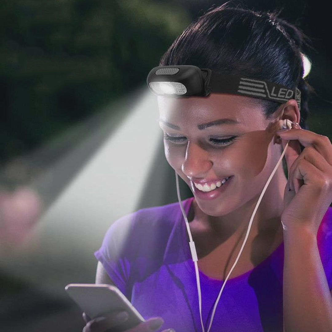 Linterna LED de cabeza con carga USB – Disponible en NQLN Store con envío gratis desde $20