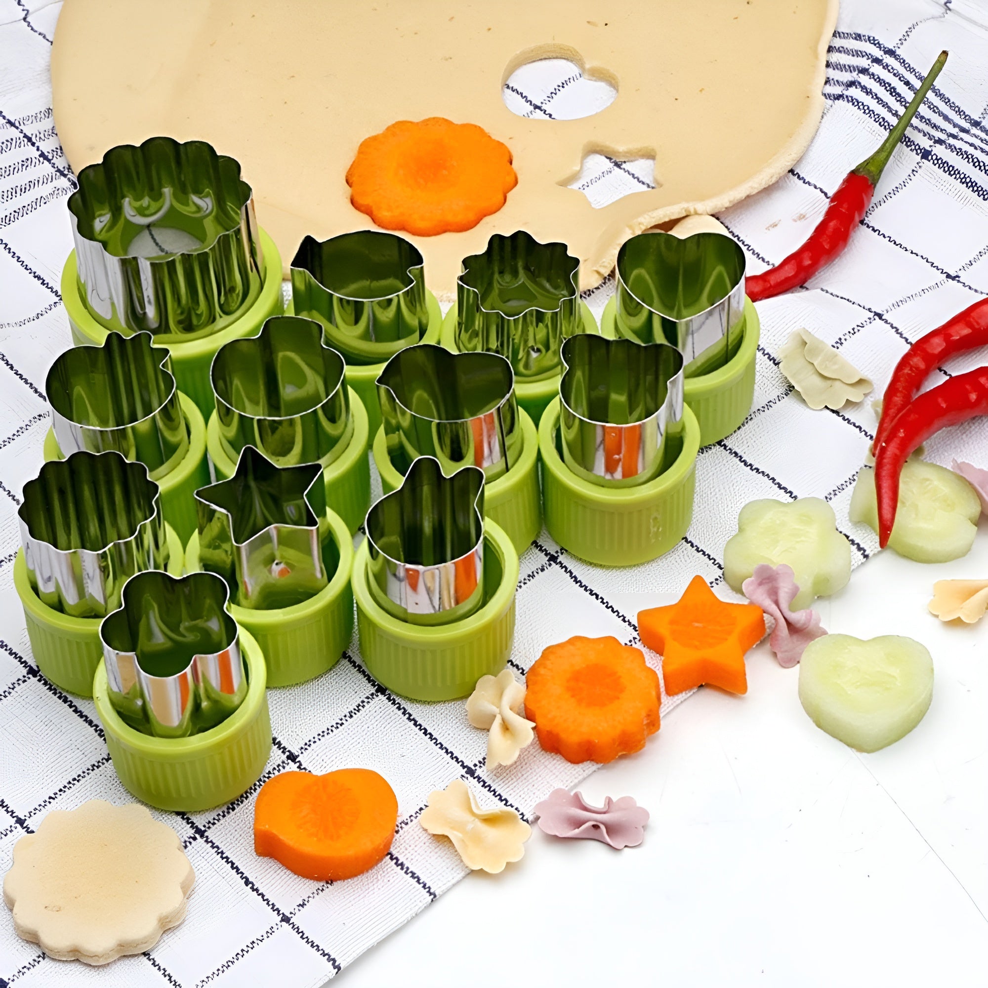 Mini Cortadores De Frutas Vegetales Y Galletas – Disponible en NQLN Store con envío gratis desde $20