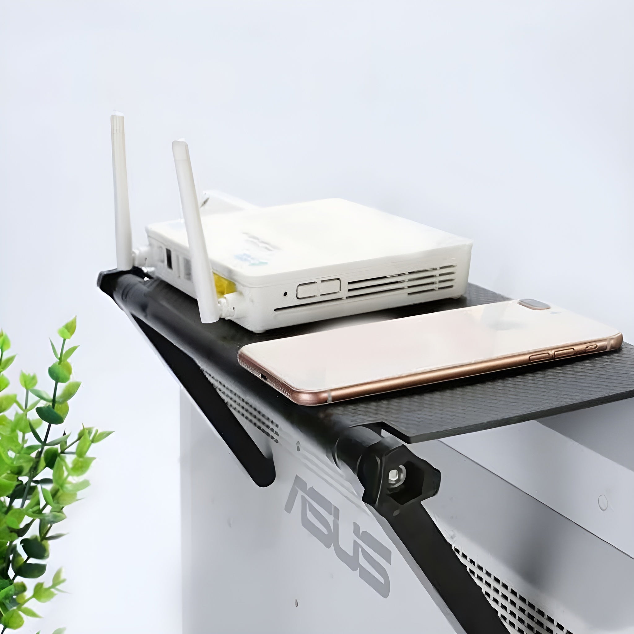 Soporte Ajustable de TV para Router – Detalle de calidad y acabado – NQLN Store